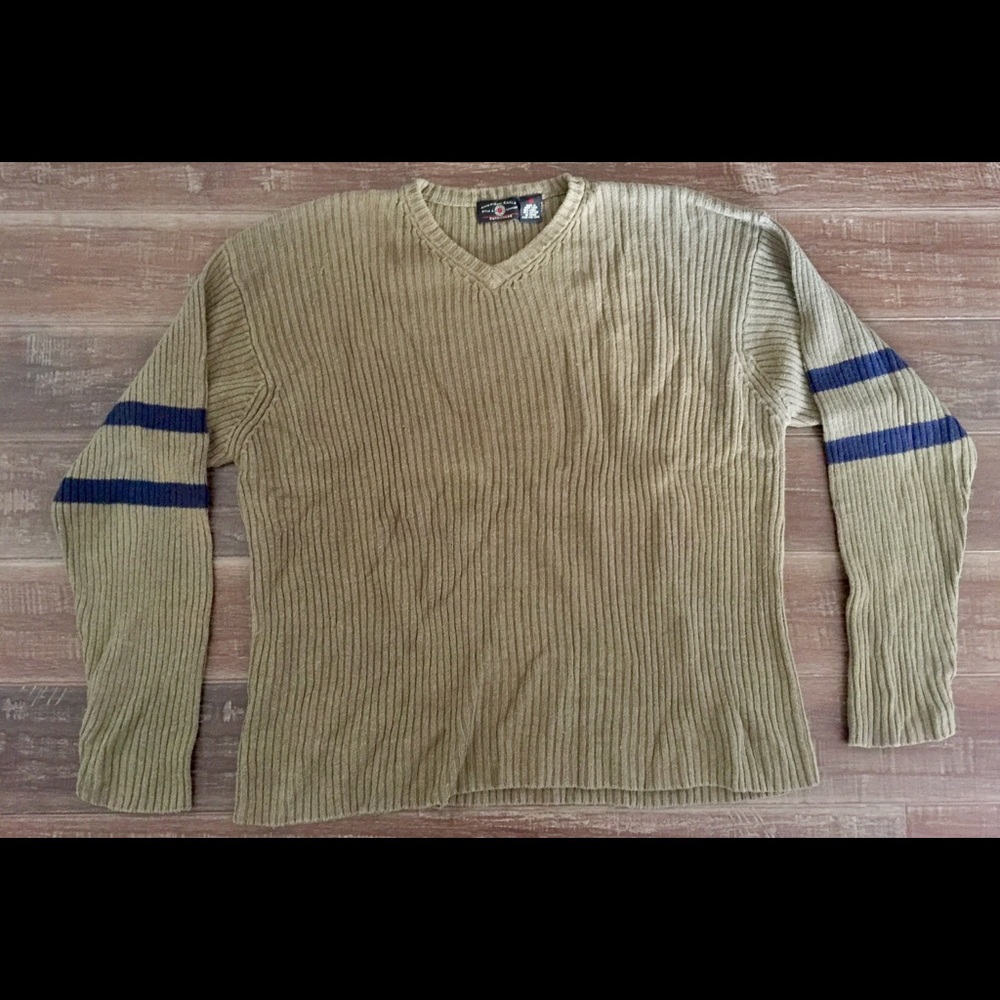 American Eagle light weight sweater